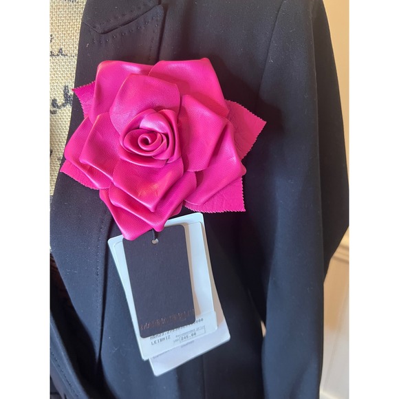 NWT Marina Ronaldo flower brooch pink 100% lambskin leather retail $245 - Picture 3 of 8